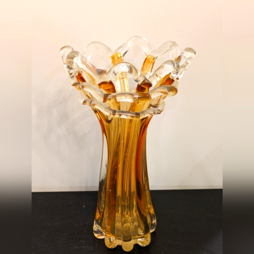 Vintage 14" Glass Gorgeous Vase Unmarked Used Excellent Condition